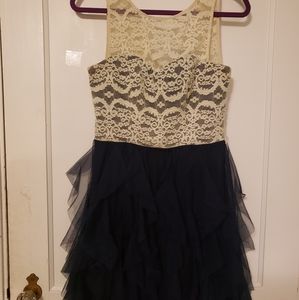 Short Teeze Me Dress Size 9/10